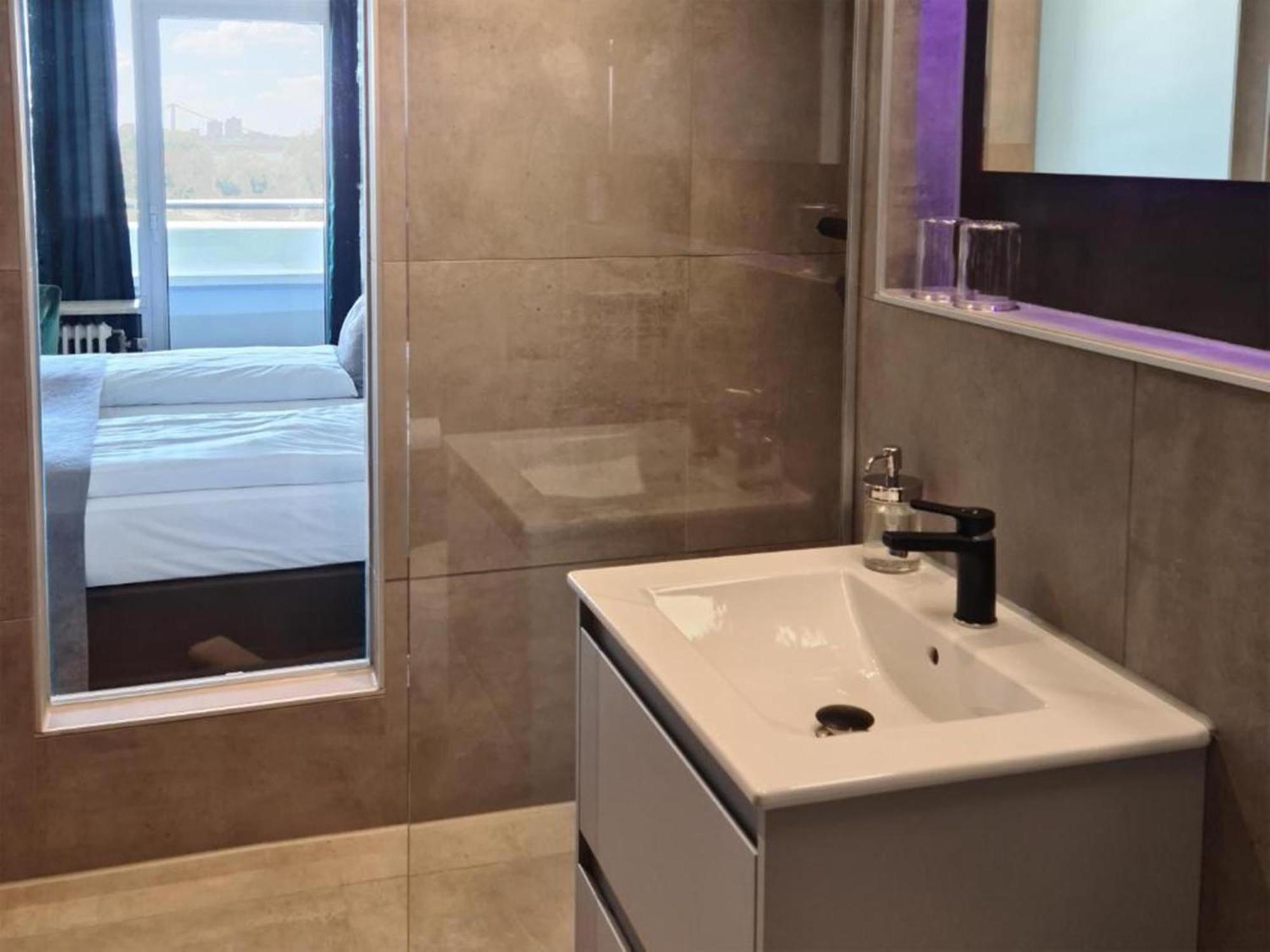 كولونيا Rheinblick Apartments المظهر الخارجي الصورة